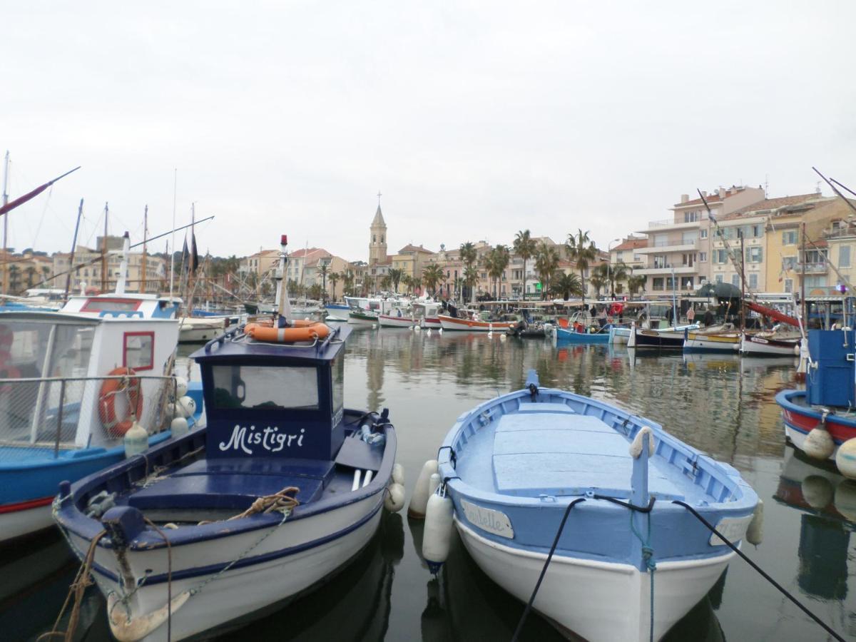 Les Romarins Appartement Climatise La Seyne-sur-Mer Esterno foto