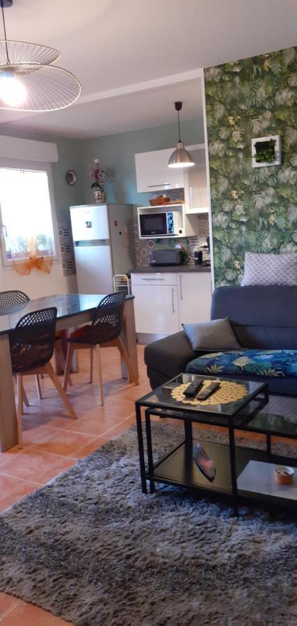 Les Romarins Appartement Climatise La Seyne-sur-Mer Esterno foto